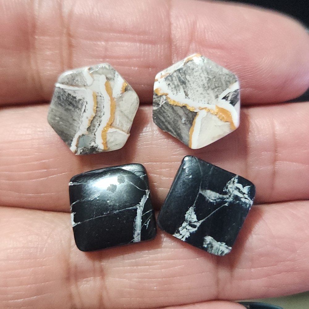 Marble design earrings